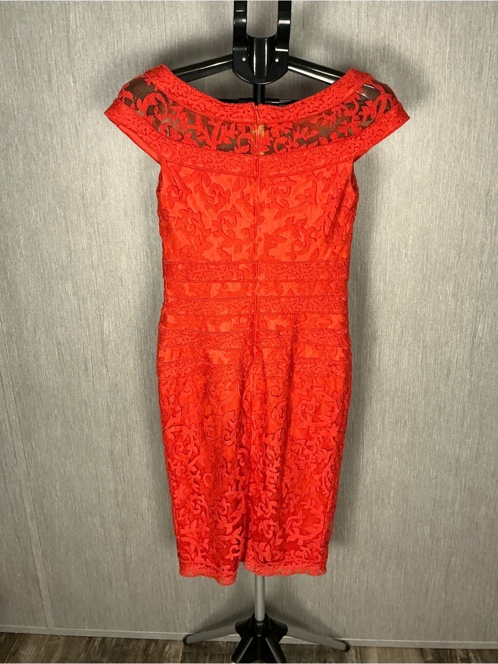 Tadashi Shoji Orangish Red Sheath Dress Size 2 - Picture 4 of 12